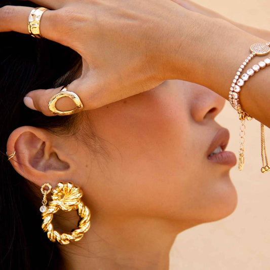 TWIST & SHOUT EARRINGS