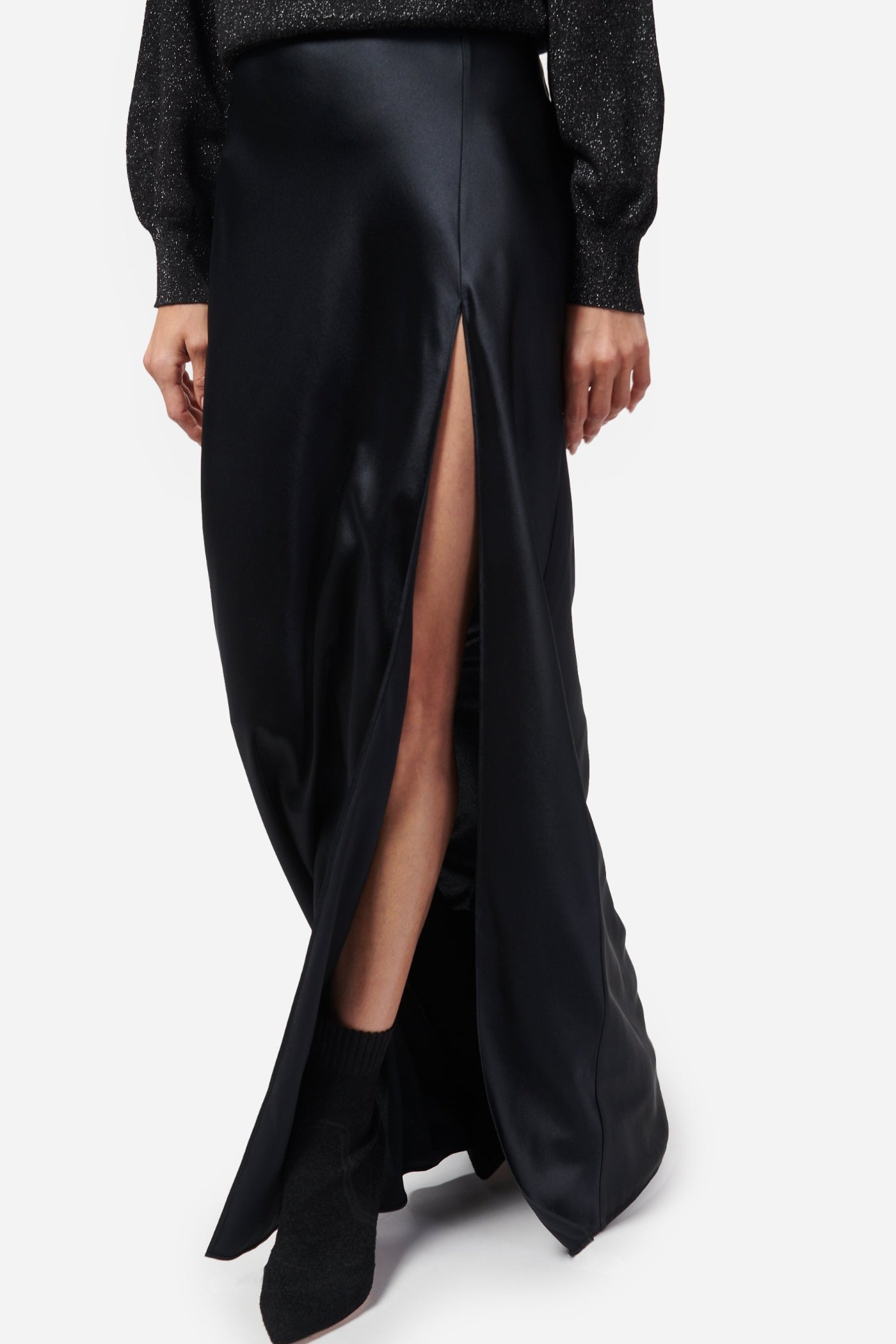 SLIT SKIRT