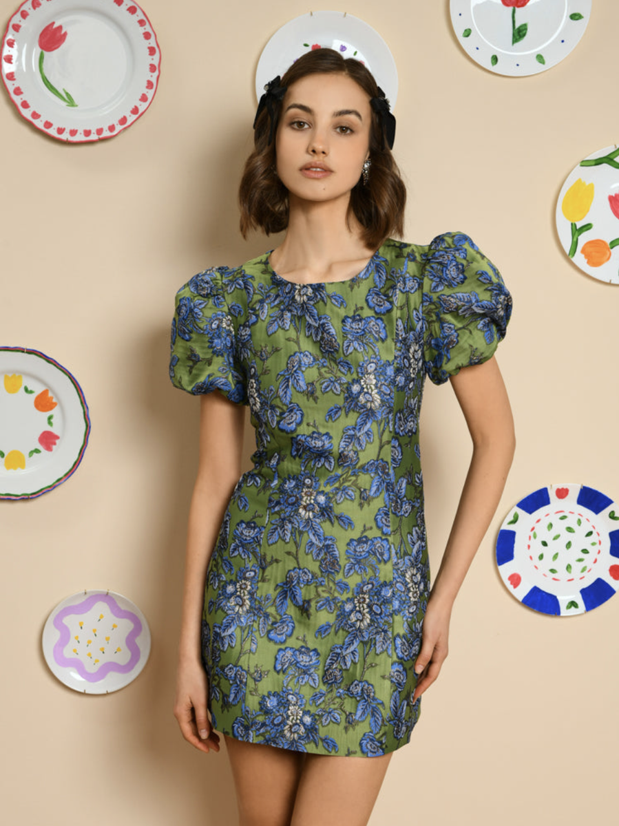Monochrome Fleur Flare Dress | エミリアウィズ 公式オンライン