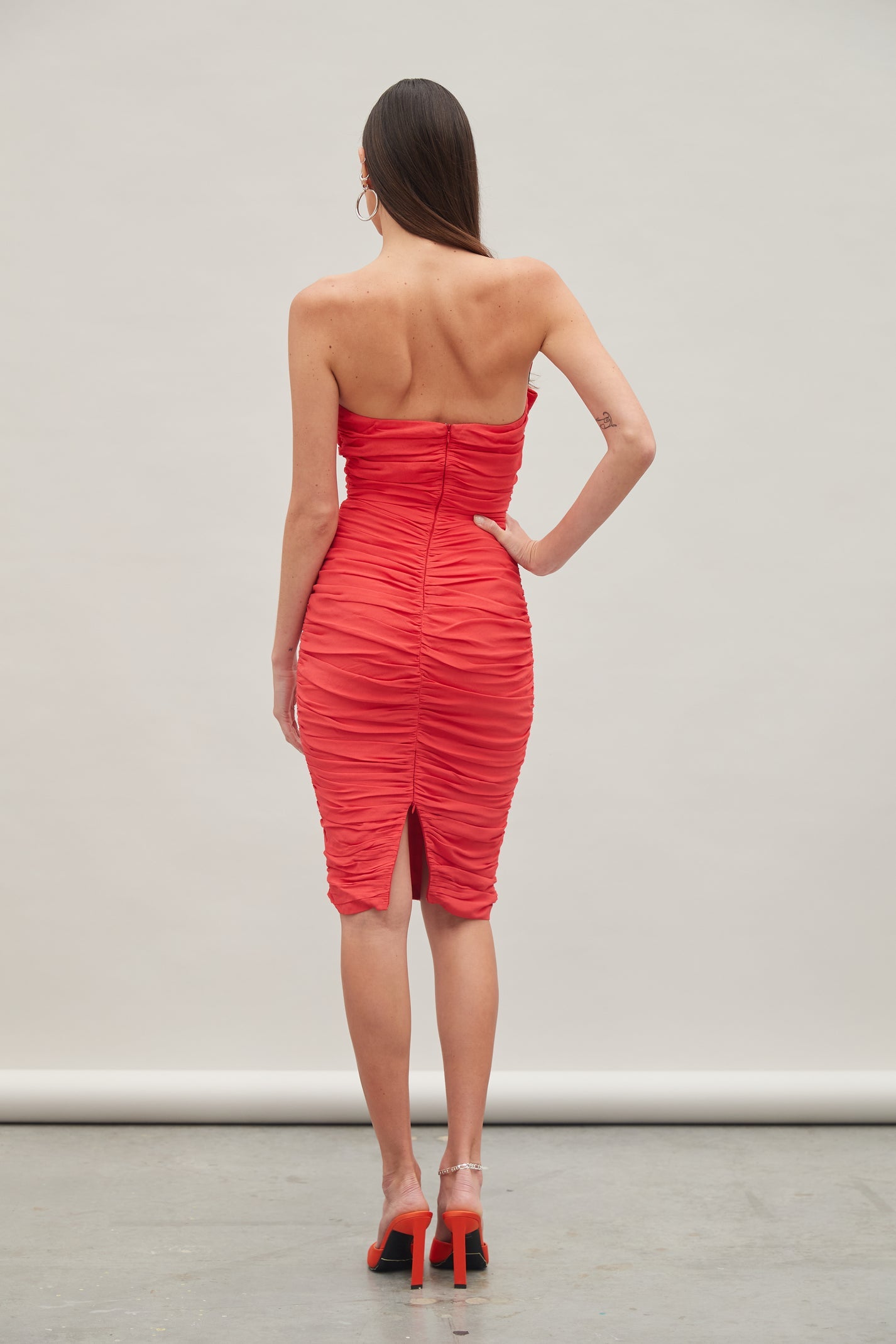 DISCOVERY DRESS