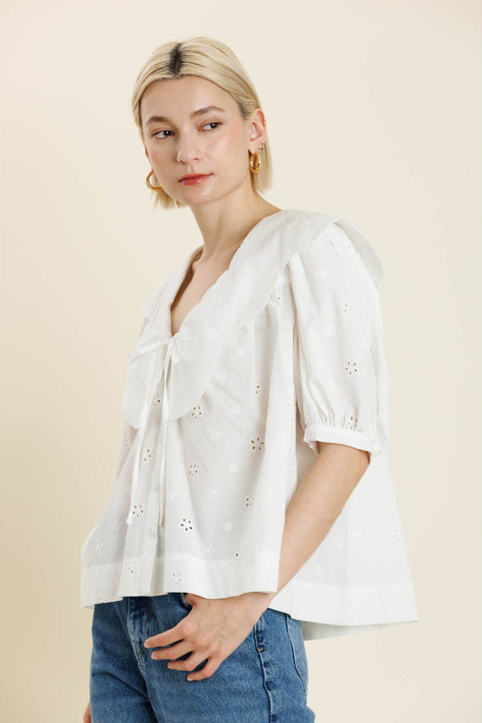 SCALLOP BLOUSE