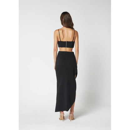 UNDERN DRESS