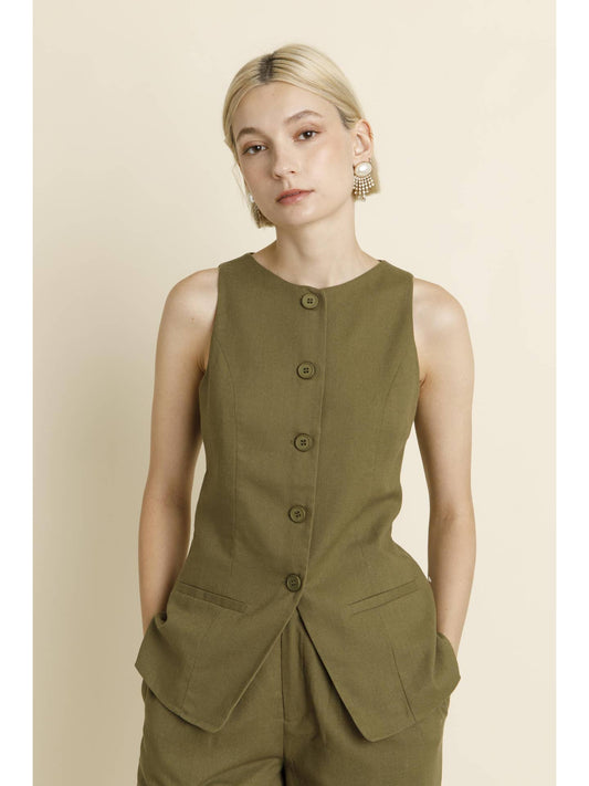 SLEEVELESS VEST