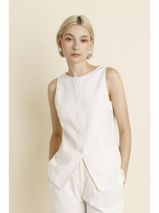 SLEEVELESS VEST