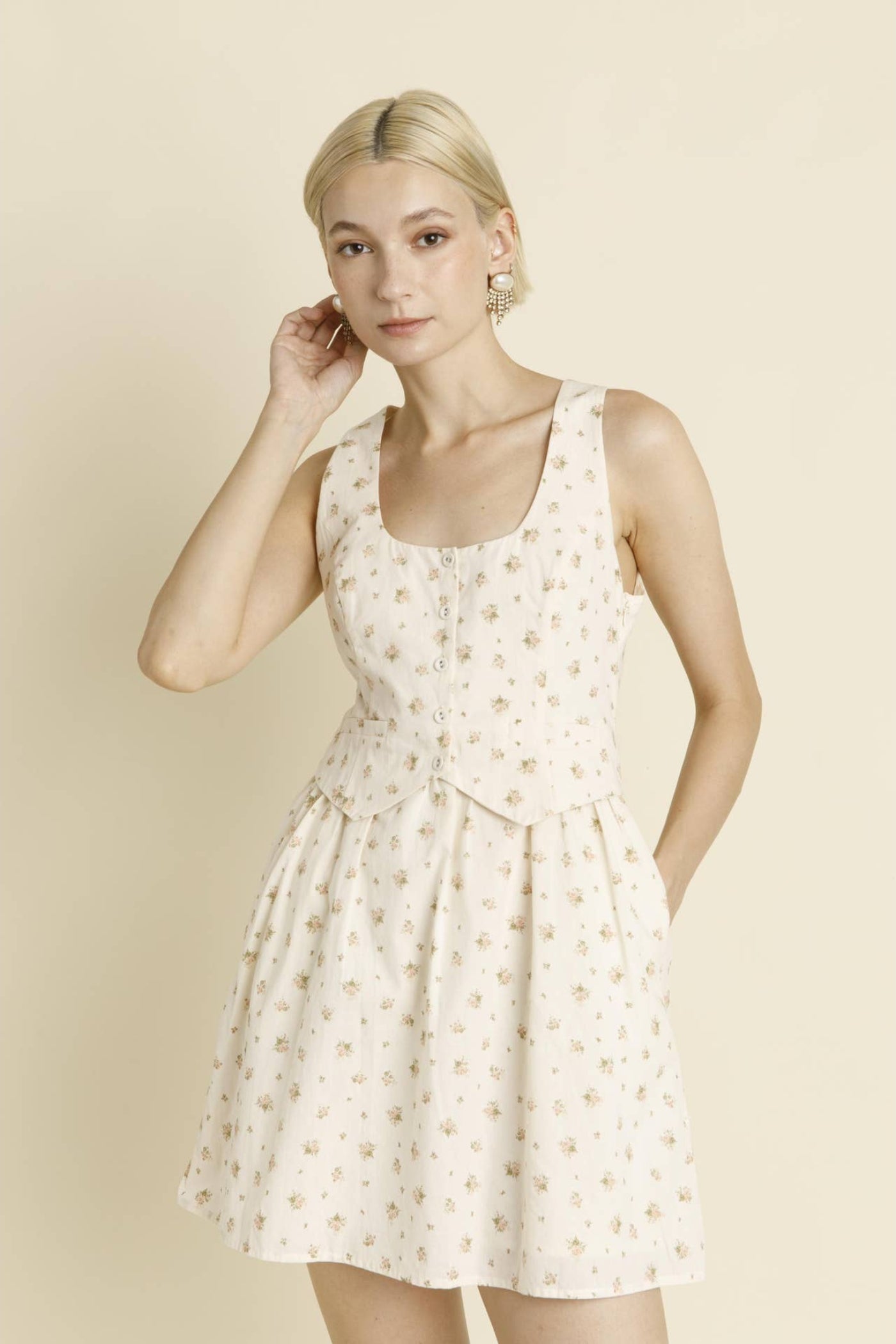 FLORAL MINI DRESS