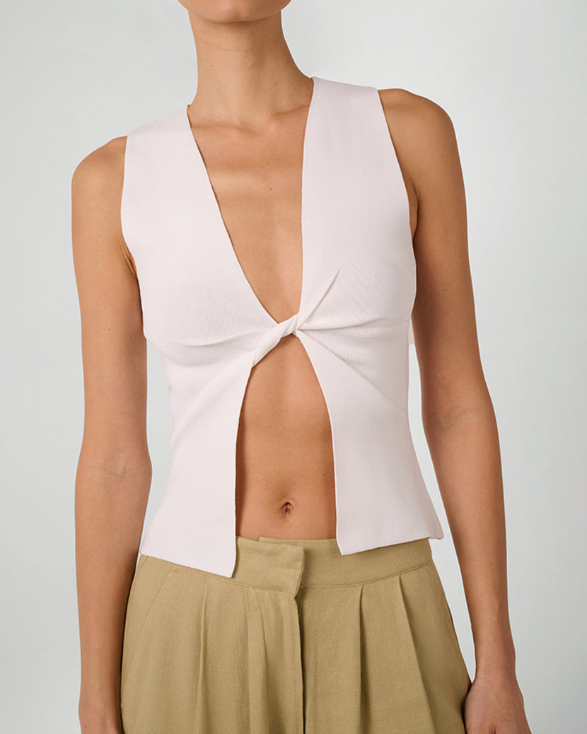 TWIST FRONT TANK