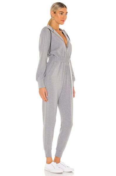 LEISURE SUIT