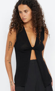 MILLA TWIST TOP